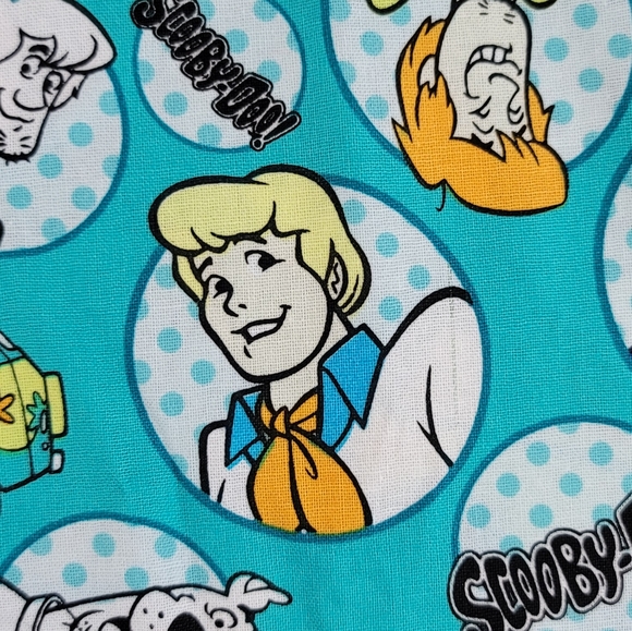 (2) Handmade Scooby-Doo Pillowcases - Picture 8 of 16